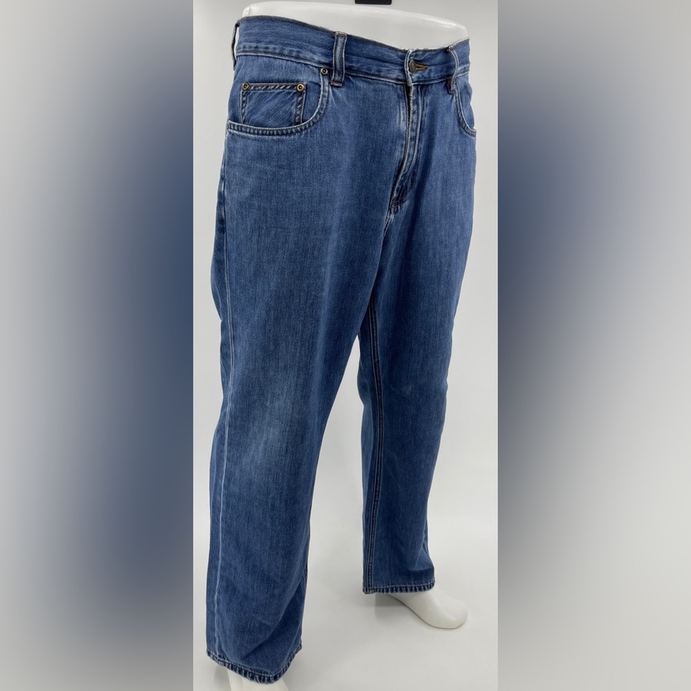 Tommy Bahama Jeans Classic‎ Fit Medium Wash Blue Denim Men’s 38x32 (36x 28.75)